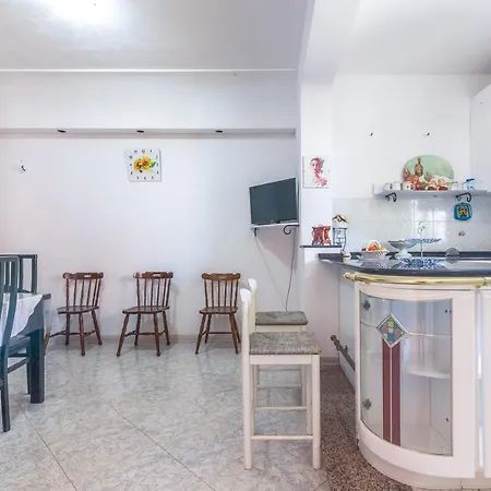 Angela Ad Apartment
